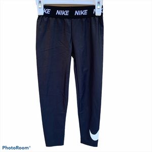 Nike Dri-Fit 6 M little kids leggings tight fit